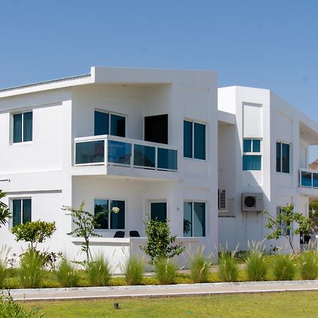 Holiday Beach Resort Dibba Esterno foto